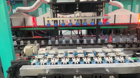 Fully Automatic High Speed PET Blow Moulding Machine
